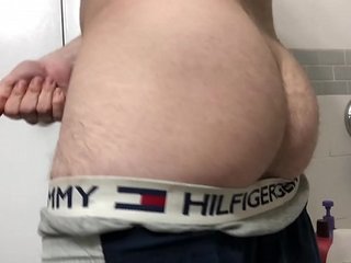 Bi Teen College Boy Shows Cock & ass in Toronto