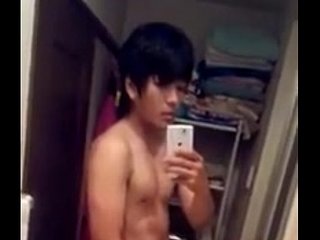 trai đẹp sục cặc kh&ocirc;ng che..MP4